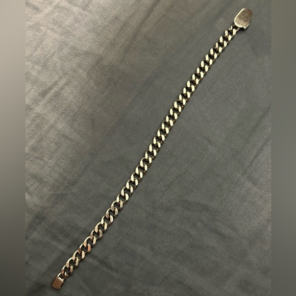 Men’s Curb Chain Bracelet - Picture 4 of 4